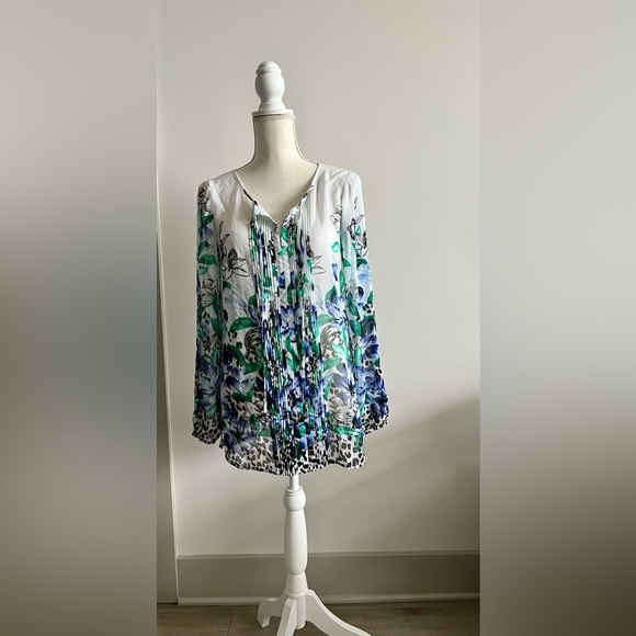 White House Black Market Blouse - Size 4 - Picture 1 of 10